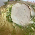 江ちゃんラーメン - スープ美味い♬