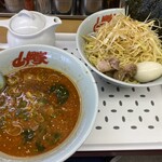 山岡家 - 料理写真:辛味噌つけ麺に味卵、白ネギ、コロチャートッピング
