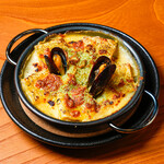 シーフードマッケンパッケリグラタン