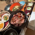 京都嵐山 和牛 六重亭 - 和牛ひつまぶし御膳