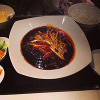 御膳房 六本木店 - 角煮の辛いのみたいな