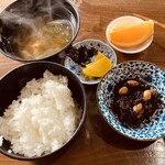 海女小屋はちまんかまど - 