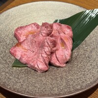 黒毛和牛焼肉 薩摩 牛の蔵 麻布十番店 - 