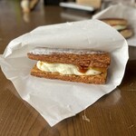 BOULANGERIE PANJA - 塩キャラメルミルフィーユ