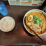 麺処 とりぱん 札幌ラーメン横丁店 - 真上～からの図…。