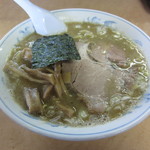 らーめん 萬亀 - ラーメン　ブレンド塩　６５０円