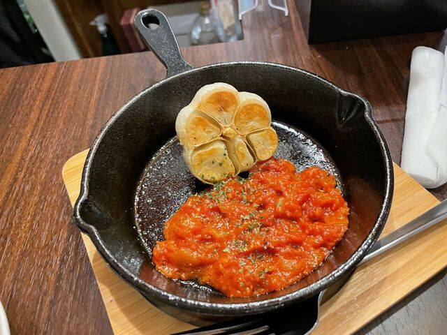 にんにくバル よしだ家 - 本八戸（にんにく料理）の写真