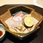 味幸 - 明石鯛松皮造り、ハラカミ