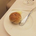 シェムラブルリス - ゴマのパン