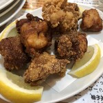 餃子食堂マルケン - 唐揚げは3年前のランチより小さい
