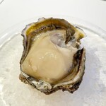 ウシマル - 一宮産天然岩ガキ