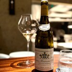 蒼 - 今飲んでも素晴らしい！
      前の２本とはまったく異なる、引き締まったテイスト。
      一気に柑橘のテイストが加わって、当然きれいな酸がスーッと伸びる。
      アクアパッツァ仕立てに、この酸が欠かせないのです。