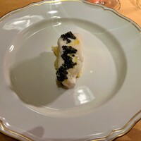 イル・リストランテ ニコ・ロミート - 天然クエクリスタルキャビアレモンアーモンドソース
