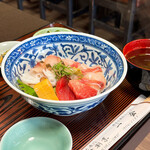 一会 - 海鮮丼（1400円）