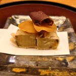 日本料理 太月 - 紅はるかの天婦羅とカラスミ