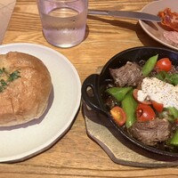 RIGOLETTO KITCHEN - 