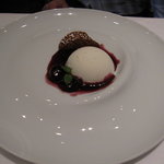 ア・ニュ ルトゥルヴェ・ヴー - 