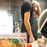 王餃子 - サンフレッチェ牧野さん似爽やか青年でした。