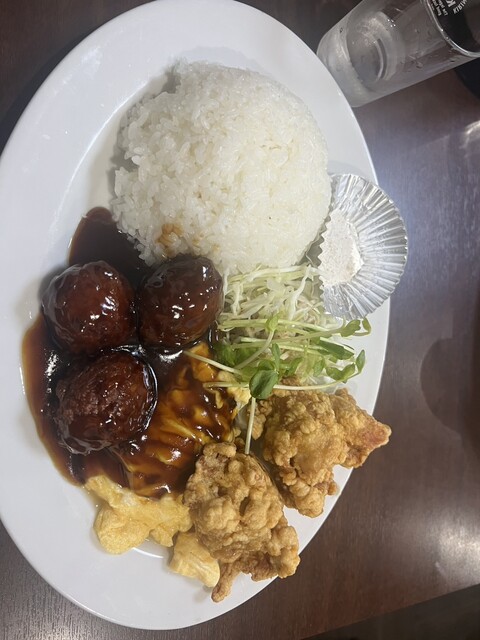 ちゃもろダイニング あかくろ - Real Dining（レアル・ダイニング）