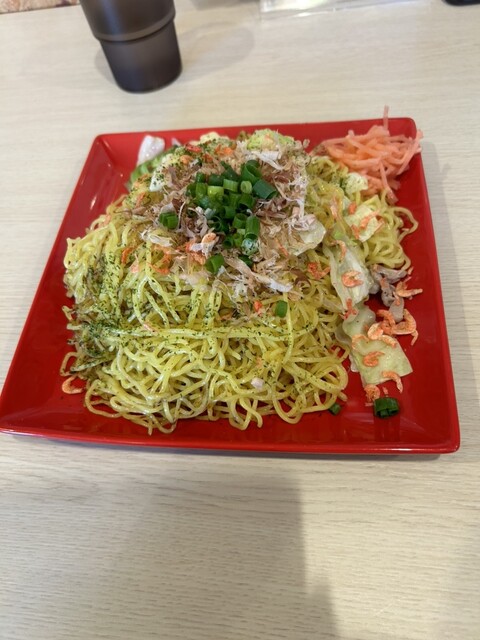 焼きそば＆PaPiプリン ふみの山 - 五稜郭公園前（焼きそば）の写真