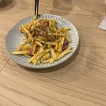 チーズと生はちみつ BeNe - チェダーチーズのジャーマンポテトフライ