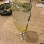 チーズと生はちみつ BeNe - ジャパンモヒート