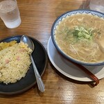 元祖赤のれん 節ちゃんラーメン 天神本店 - 