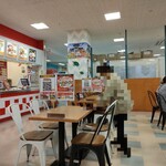 スガキヤ - 店内