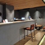 セカイホテル - フロント