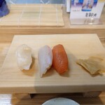 すし 輝 - ほたて、ひらめ、秋鮭