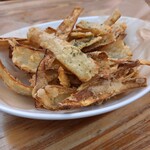 和食亭かどい - パリパリごぼうチップス