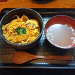 炭火焼鳥中村屋 - 親子丼ハーフ