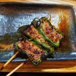 炭火焼鳥中村屋 - ピーマン肉詰め