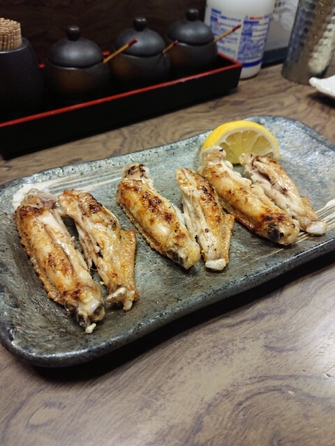鳥八 - 新開地/焼き鳥 | 食べログ