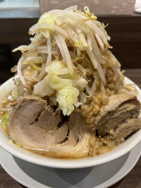 大阪二郎様 大阪二郎様 人生初めての二郎系、迫力に圧倒【大阪上本町】』by