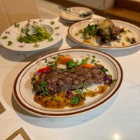 Aging beef ＆ Specialty coffee THE三本 - 