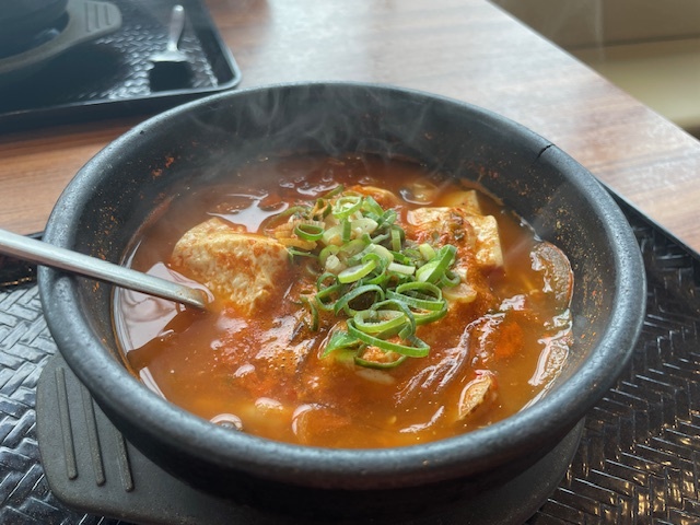 Kalbi Don to Sundubu Senmonten Kan Don Owariasahi Ten