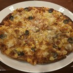 Lume - アンチョビとコーンのピザ　1400円