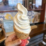 SKS INTERNATIONAL Cafe - 