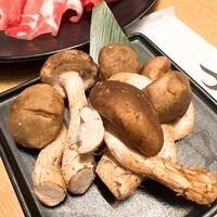 すき焼 しゃぶしゃぶつかだ KITTE大阪店 - 