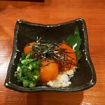 真面目焼鳥 助平 - 卵黄べっ甲漬