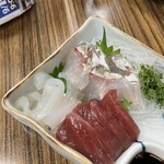 立呑み処 入部酒店 - お造り盛り合わせ