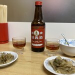 中国 東北飯店 - 1週間で2度目の来店　紹興酒熱燗　ザラメ入れたり