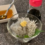 鎌倉海鮮や - 生しらす