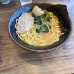 横濱家系ラーメン織田家 - 