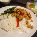 オーキッド - ガパオライス