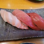 回転さかなや寿司・魚忠　 - 