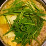 博多もつ鍋 やま中 - 