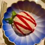 博多もつ鍋 やま中 - 