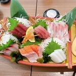 個室完備 海鮮と産地鶏の炭火焼 鶏菜 - 